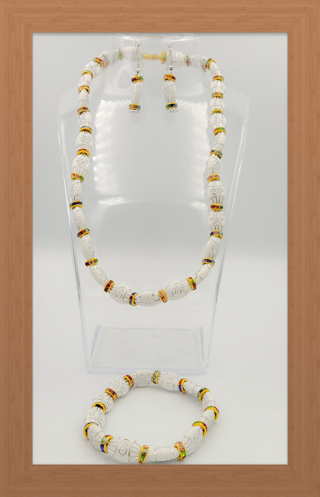 Necklace, bracelet and earring