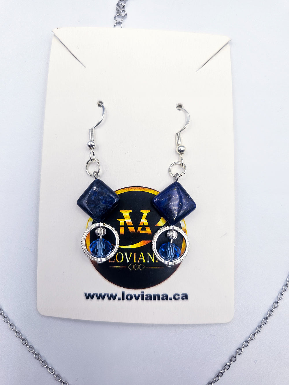Ensemble collier et boucles d'oreilles cristal lapis